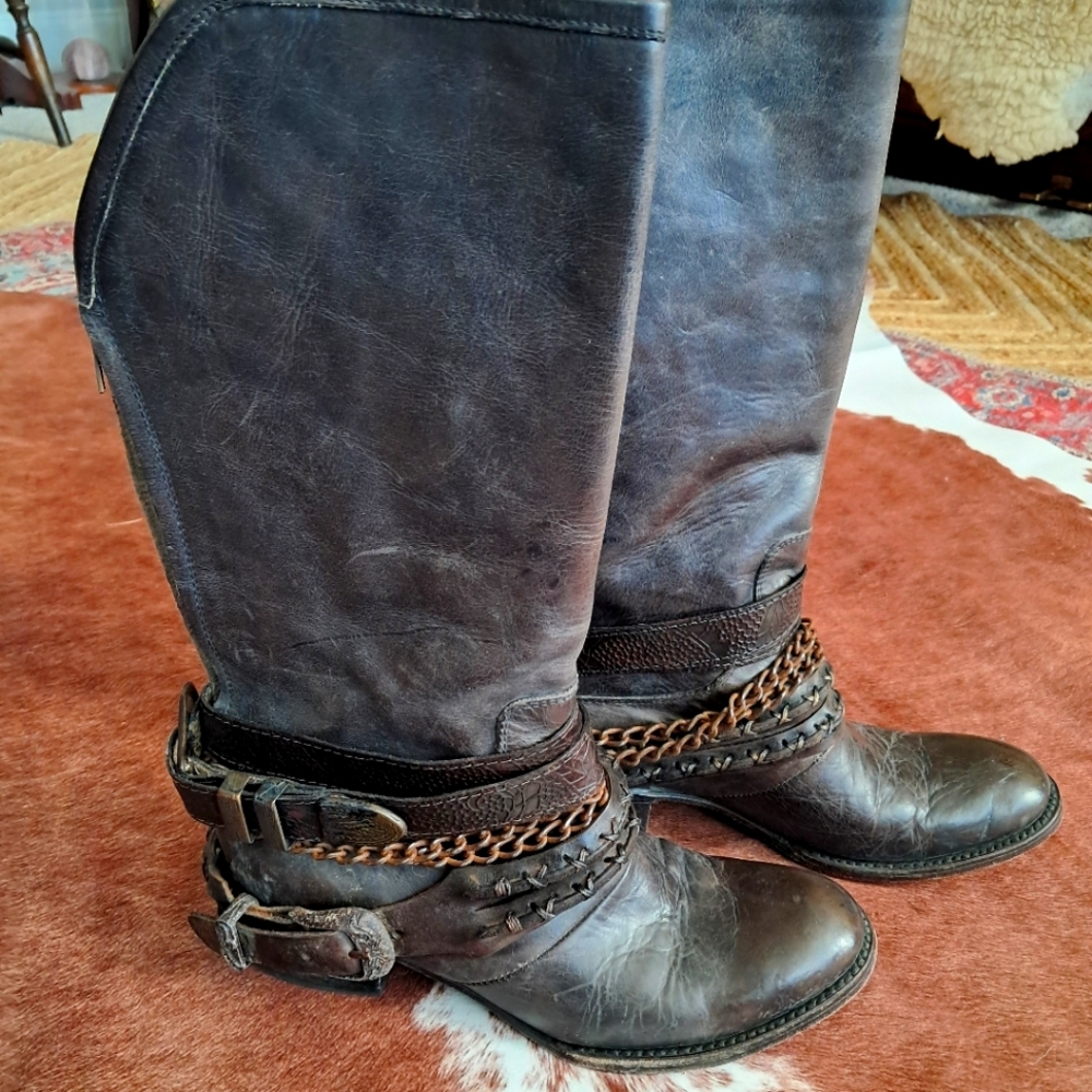 Women's Freebird by Steven Knox Size 10